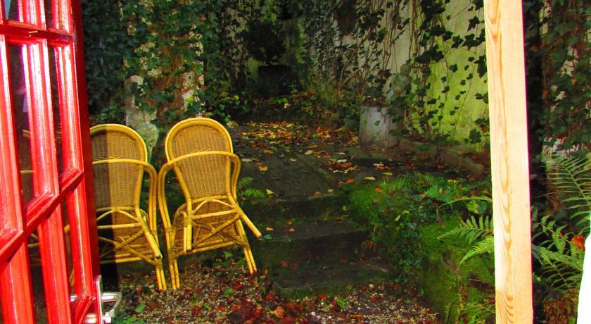Отель Bed and Breakfast Cauberg