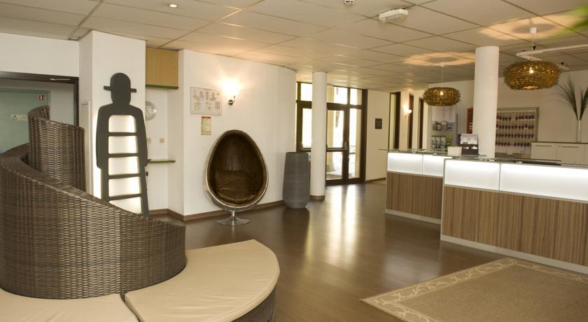 Отель Hôtel Saint Eloy