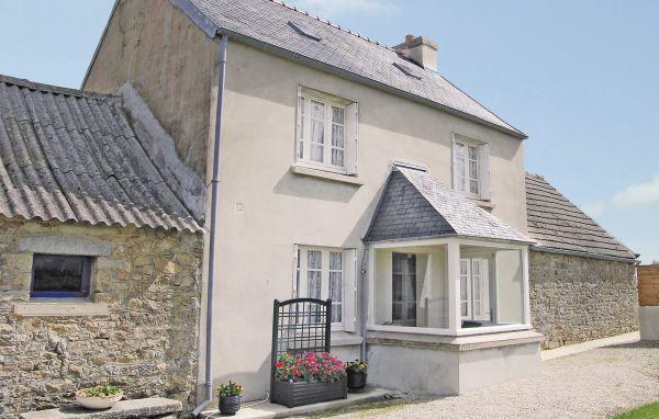 Апартаменты Holiday home Cleder *XIII *