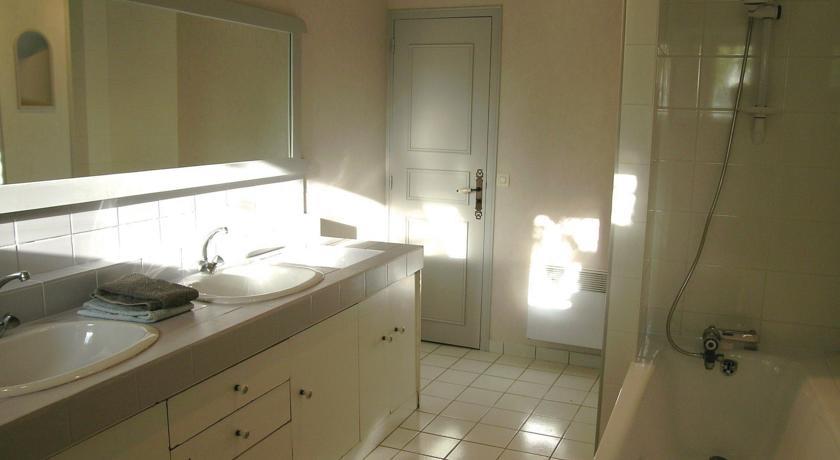 Апартаменты Holiday home La Nouaye *XXVIII *