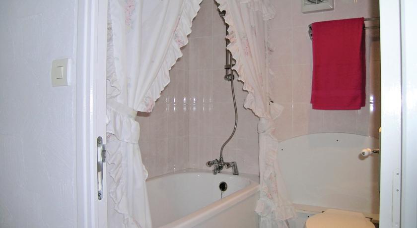 Апартаменты Holiday home Roudouallec *XXXV *