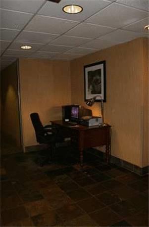 Отель Hampton Inn Perry