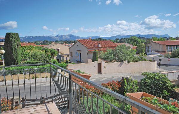 Апартаменты Apartment La Seynes sur Mer *XXXVIII *