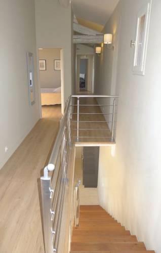 Апартаменты Holiday home St-Gilles 89 with Outdoor Swimmingpool