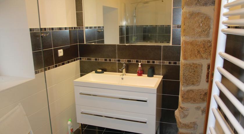 Апартаменты Holiday home Le Crestet *V *