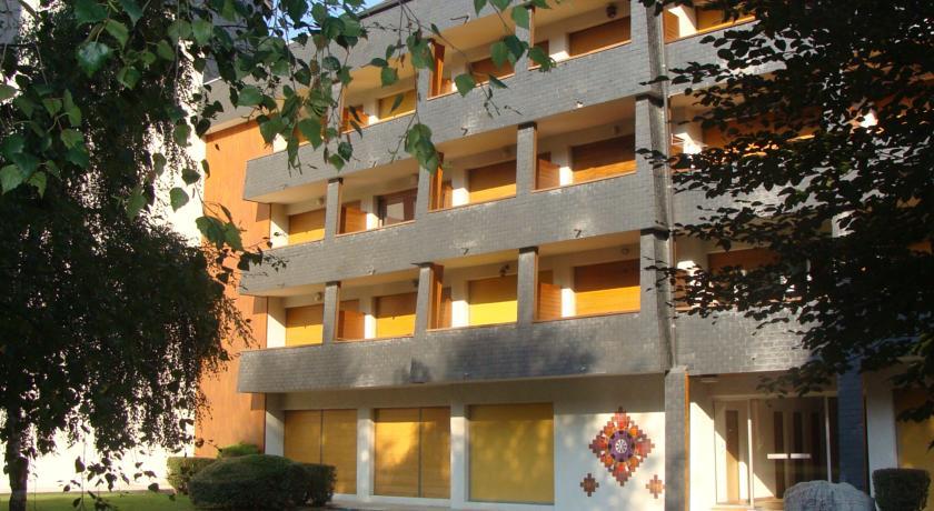 Апартаменты Résidence Grand Pré Bât B