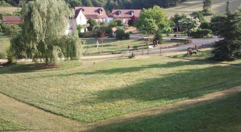 Апартаменты Hameau les Combelles
