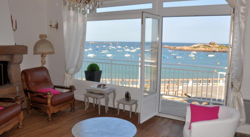 Апартаменты Holiday Home Tregastel