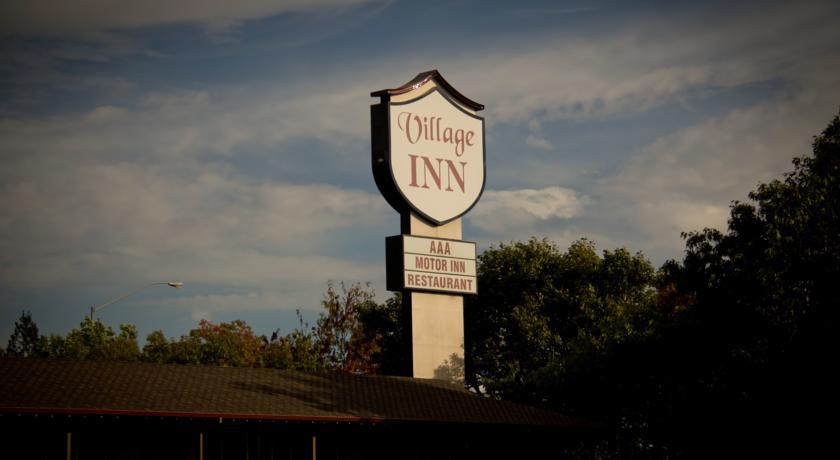 Отель Village Inn