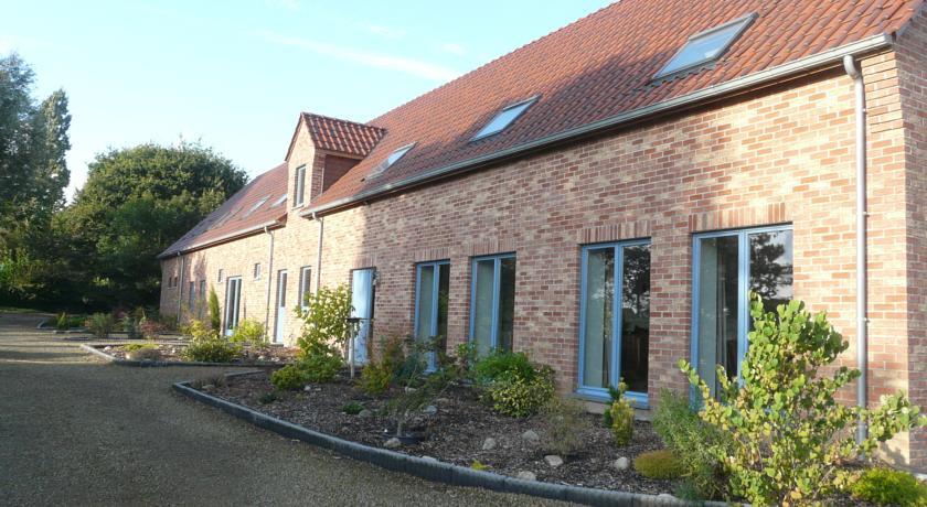 Апартаменты Holiday home L'Aubépine