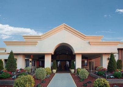 Отель Quality Hotel Conference Center