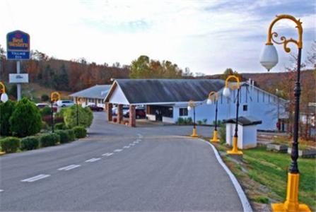 Отель Best Western Village Inn