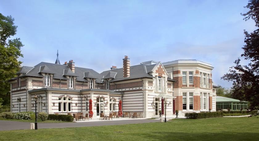 Отель Domaine des Roches