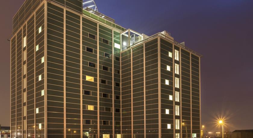 Отель AC Hotel Paris Le Bourget Airport by Marriott