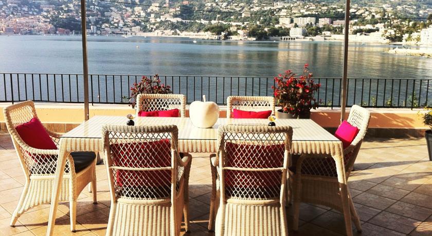Апартаменты Cap Ferrat Luxury Terrace Sea Front