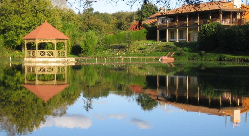 Апартаменты Lakeside Gite