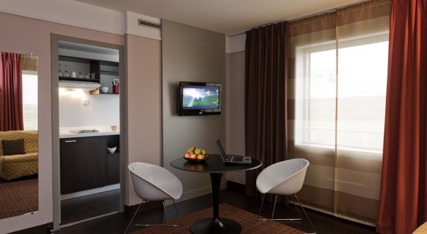 Апартаменты Appart'Hôtel Mercure la Défense Grande Arche