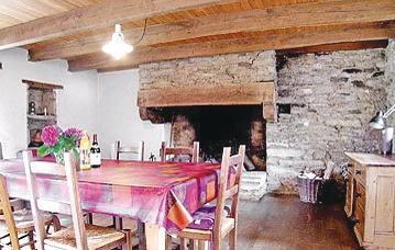 Апартаменты Holiday home Moelan sur Mer with a Fireplace 356