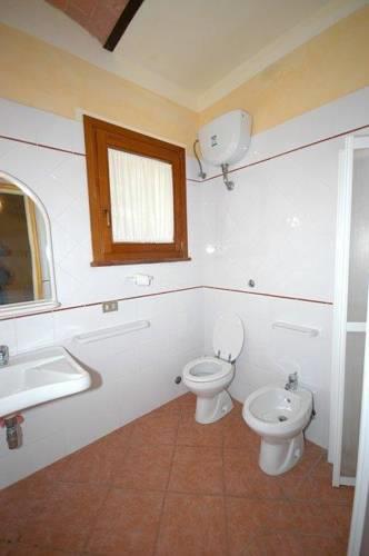 Апартаменты Apartment in Lari VII