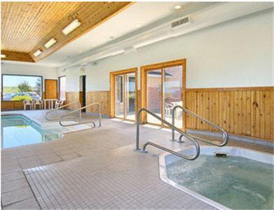 Отель Days Inn Portage