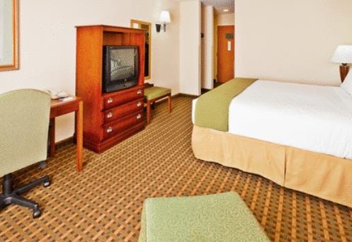 Отель Holiday Inn Express Hotel & Suites MERIDIAN