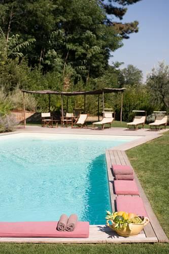 Вилла Villa in Serravalle Pistoiese II