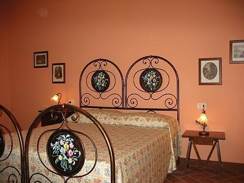 Отель Colle Di Mezzo