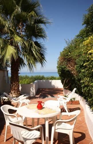 Апартаменты Holiday home Parghelia *LXXIX *