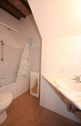 Апартаменты Apartment Casole d´Elsa 17 with Outdoor Swimmingpool