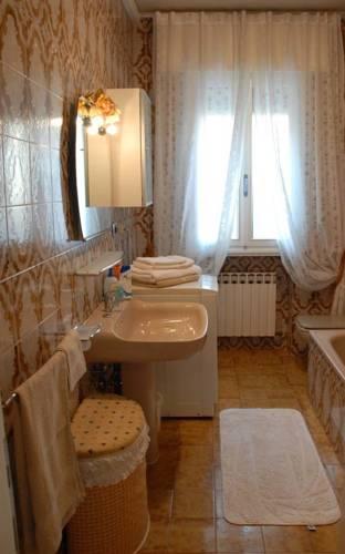 Апартаменты A Touristic House