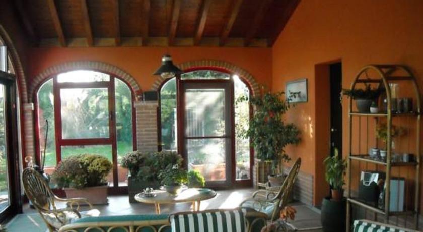 Мини-отель Cornelia B&B