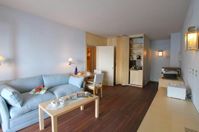 Апартаменты Isola Bella PentHoliday home
