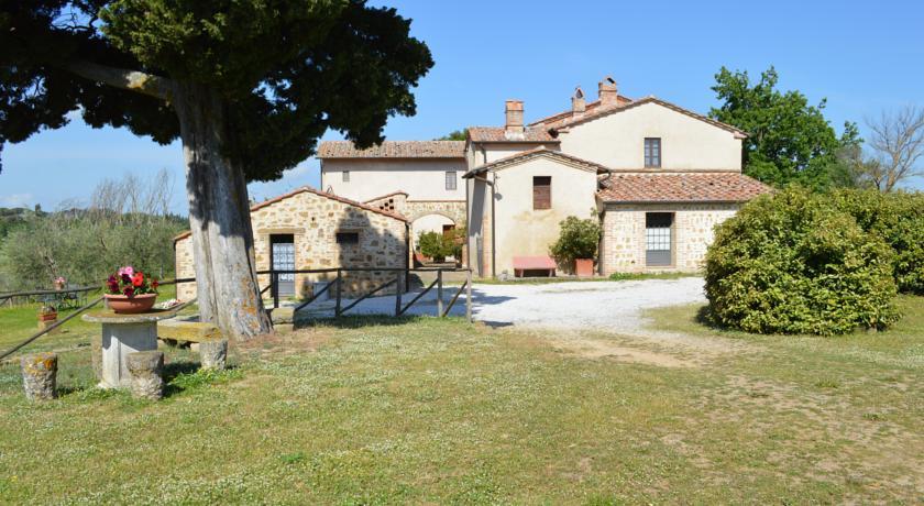 Отель Agriturismo Palazzo Massaini "Cavarciano"