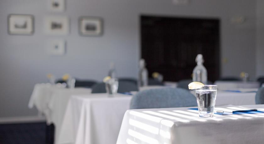 Отель Biltmore Suites Hotel