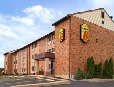 Отель Super 8 Saint Charles