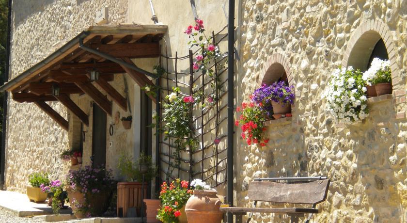 Отель Agriturismo Incanto del Fiume
