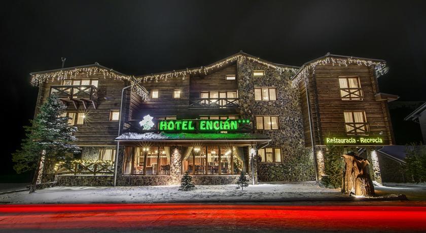 Отель Horsky Hotel Encian Donovaly
