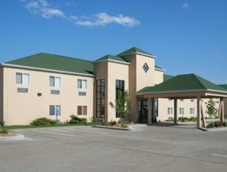 Отель Howard Johnson Inn & Suites Oacoma