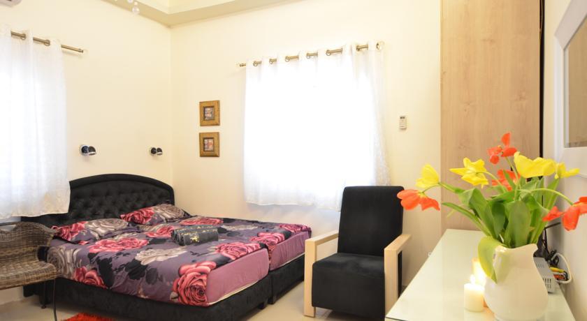 Апартаменты Pinsker Garden Apartment