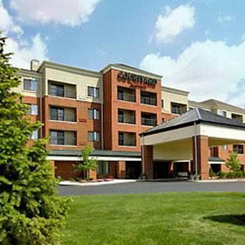 Отель Courtyard by Marriott Akron Stow