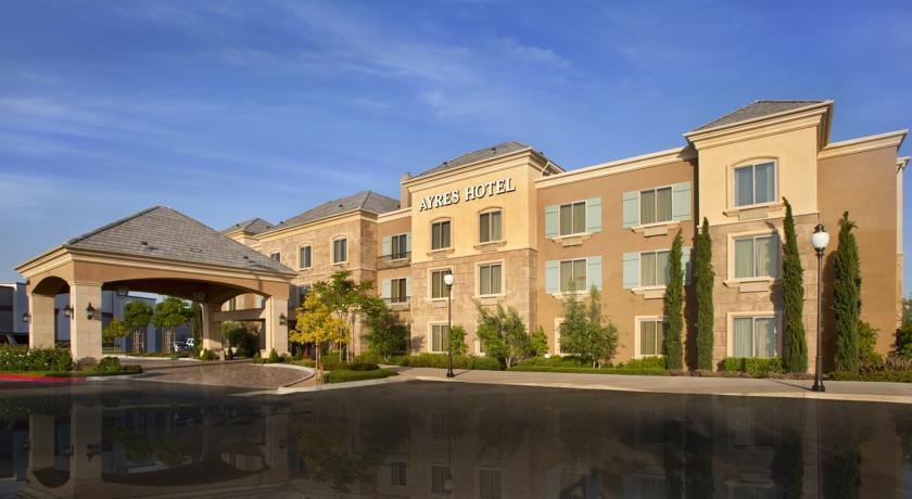 Отель Ayres Hotel Chino Hills