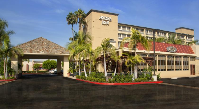 Отель Ayres Inn Orange near Disneyland