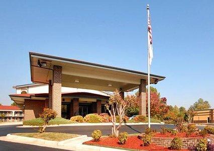 Отель Quality Inn University Huntsville