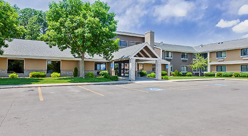 Отель AmericInn Lodge & Suites Algona