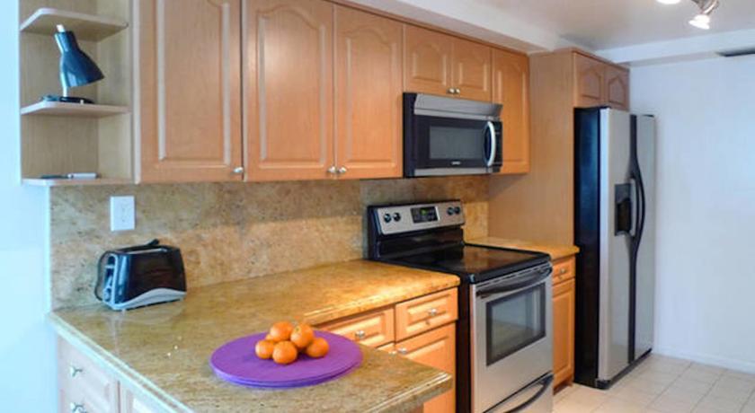 Bay Road Apartment