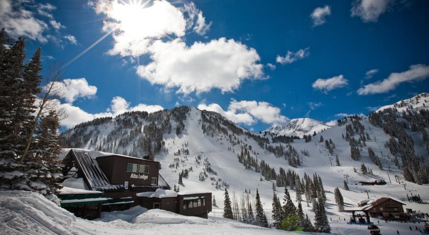 Отель Alta Lodge
