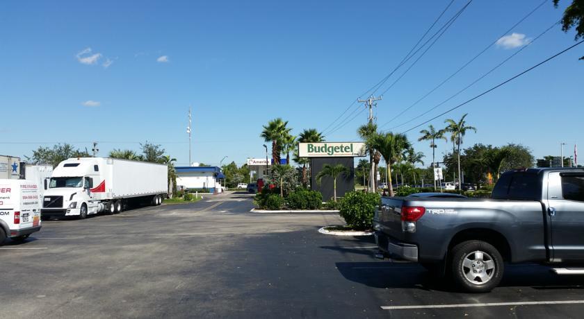 Отель Budgetel Inn Pompano Beach