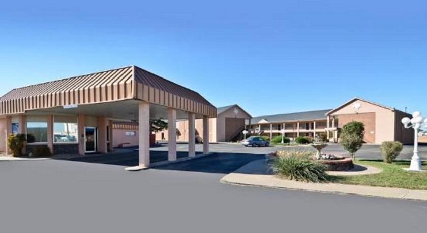 Отель Best Western Red Carpet Inn Hereford