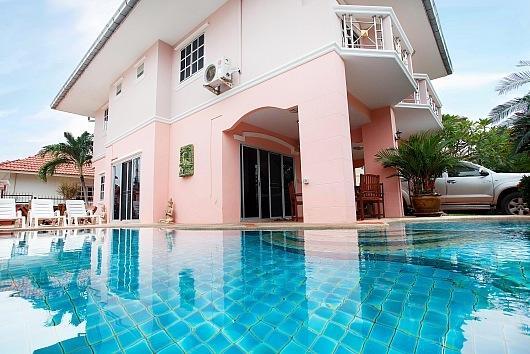 Baan Nomella
