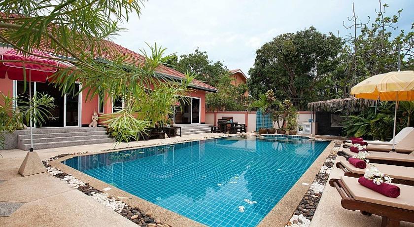 Baan Kinaree